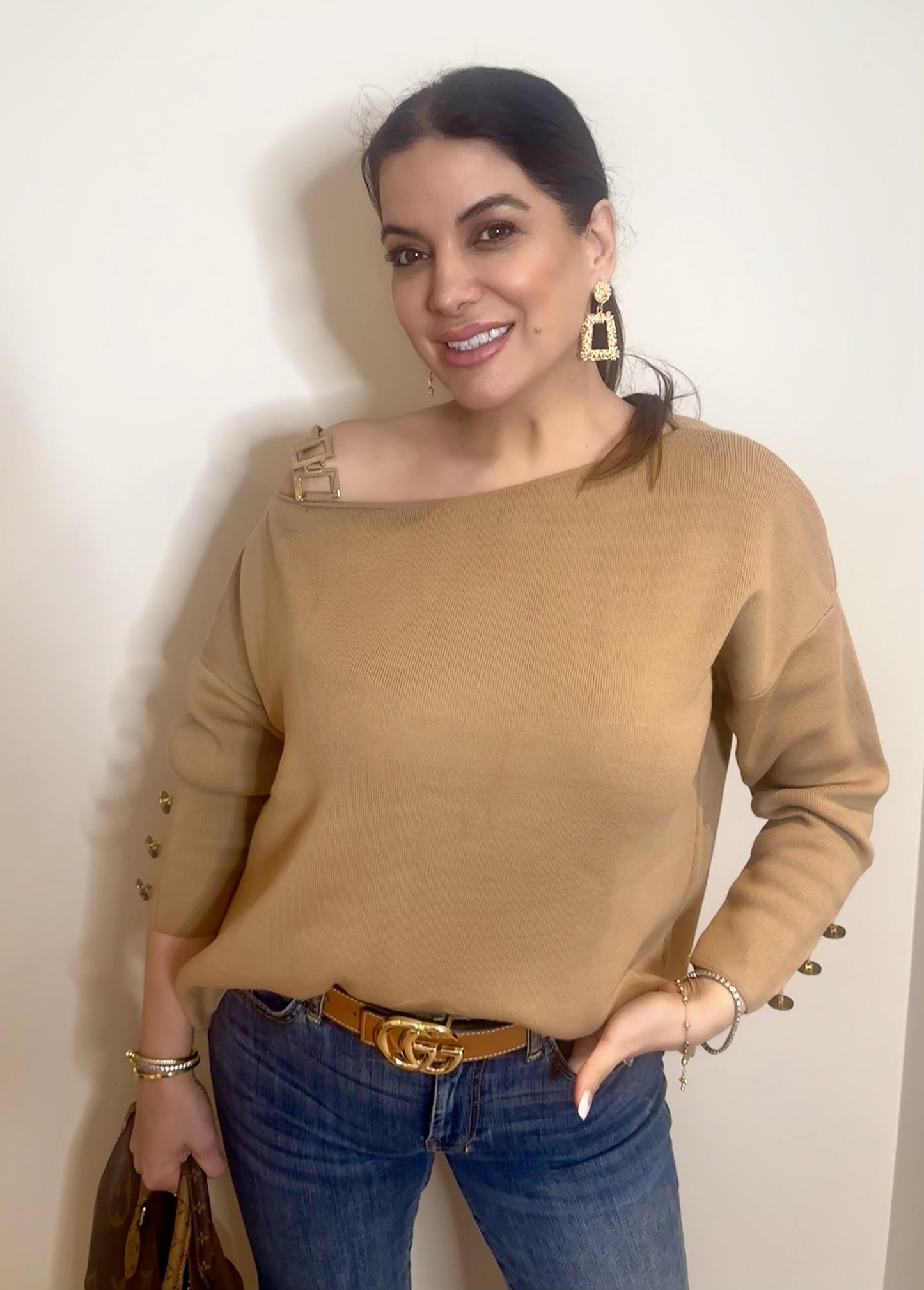 TAN COLOUR Off-shoulder Sweater